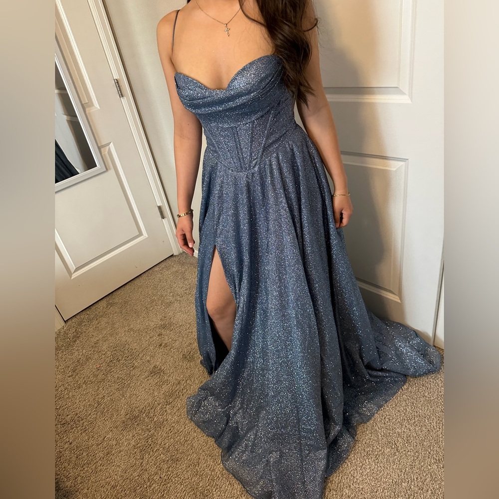 Prom dress dusty blue glittery size 6 with pockets